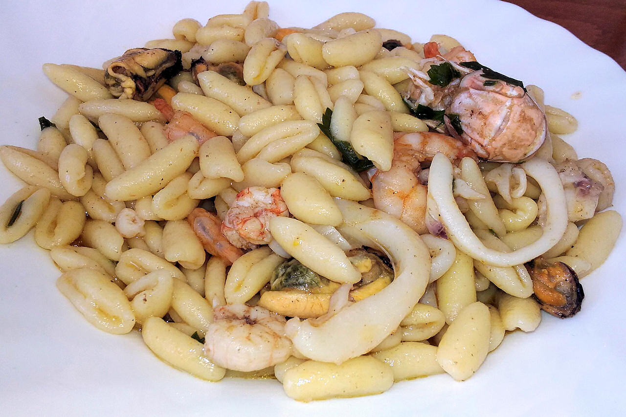 Cavatelli Con Sugo Di Pesce